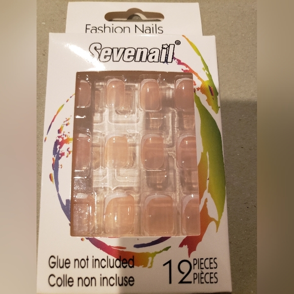 NEW Makeup Bundle. - Picture 10 of 10